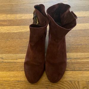 Franco Sarto Monument Burgundy Suede Slip On Buckle Ankle Boots 7.5 GUC